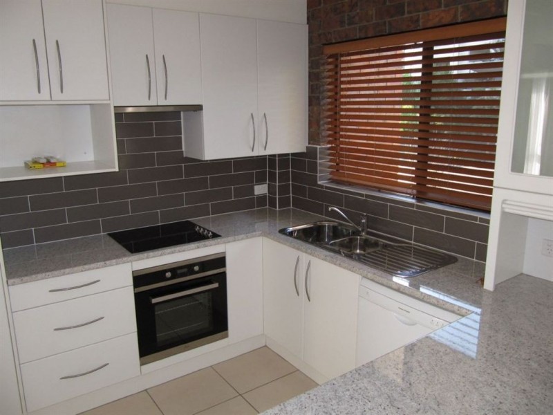 1/74 Bellevue Tce, Clayfield QLD 4011