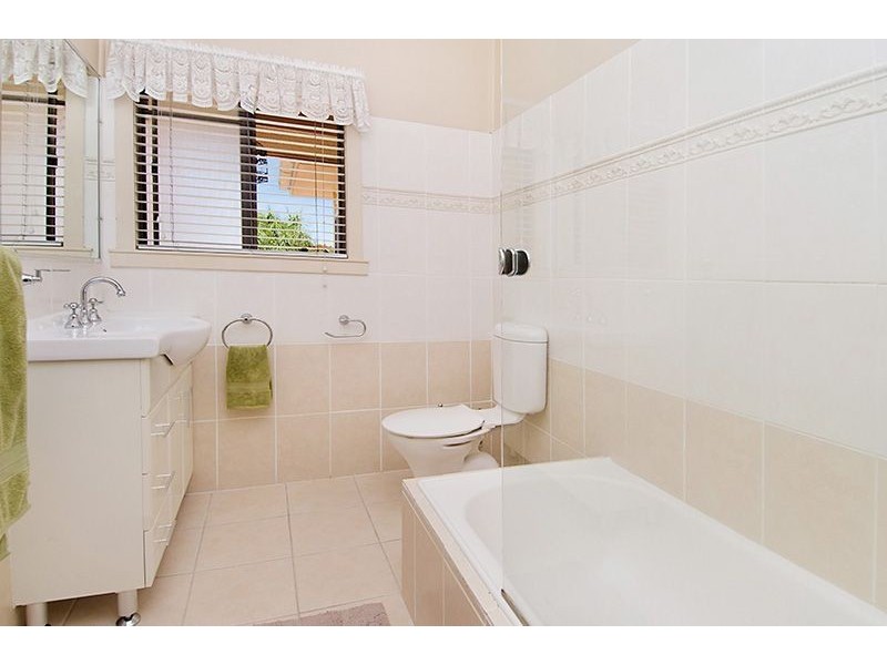 73 Clarke Street, Hendra QLD 4011