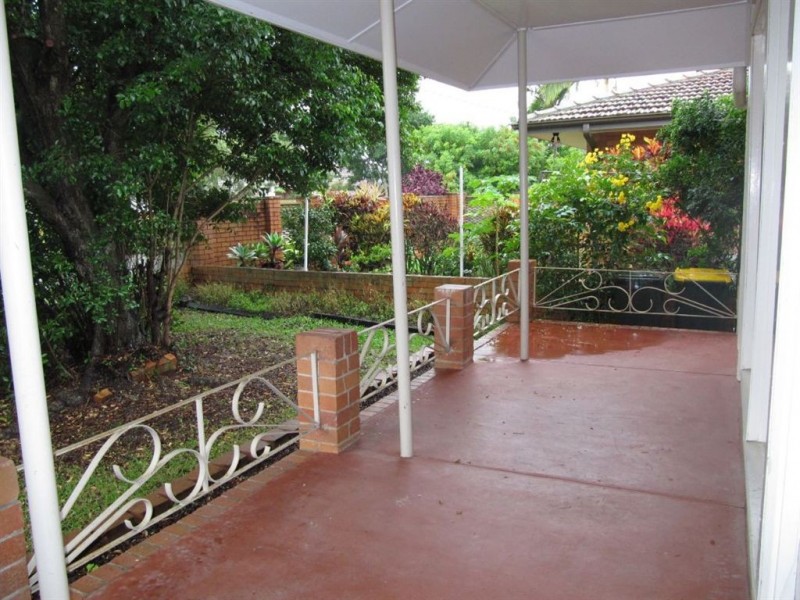 34 Highlands St, Wavell Heights QLD 4012