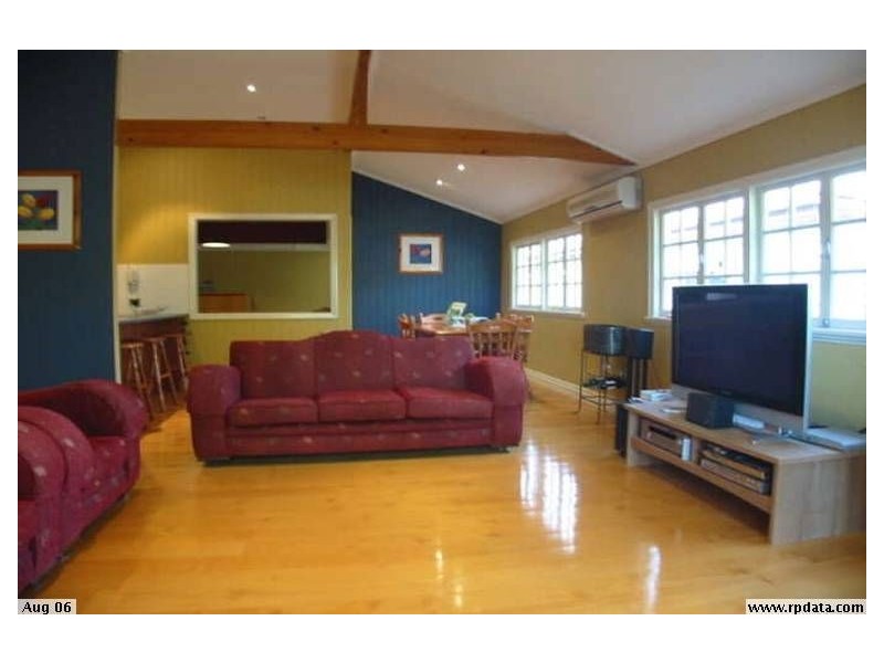 67 Bowen St, Windsor QLD 4030