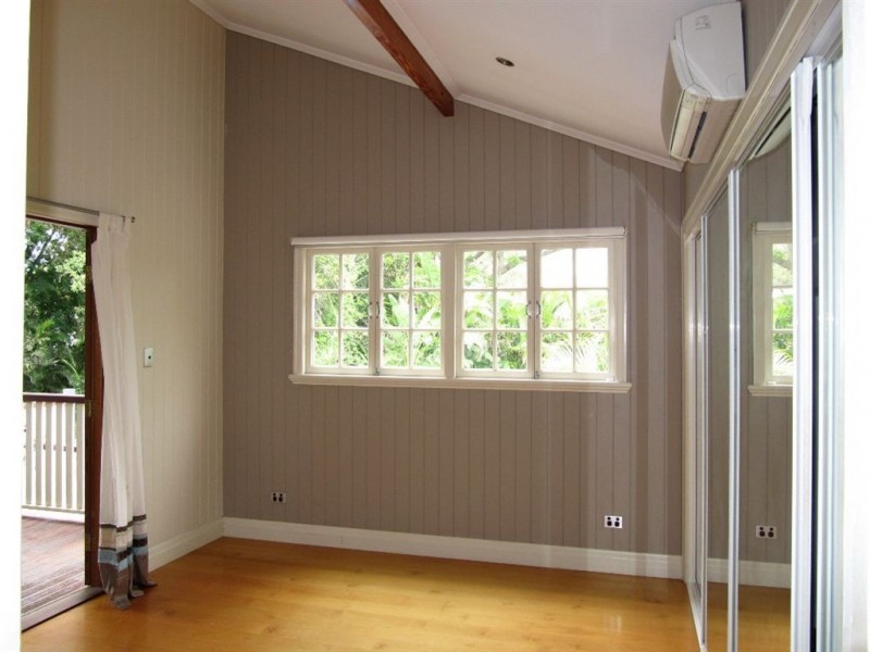 67 Bowen St, Windsor QLD 4030