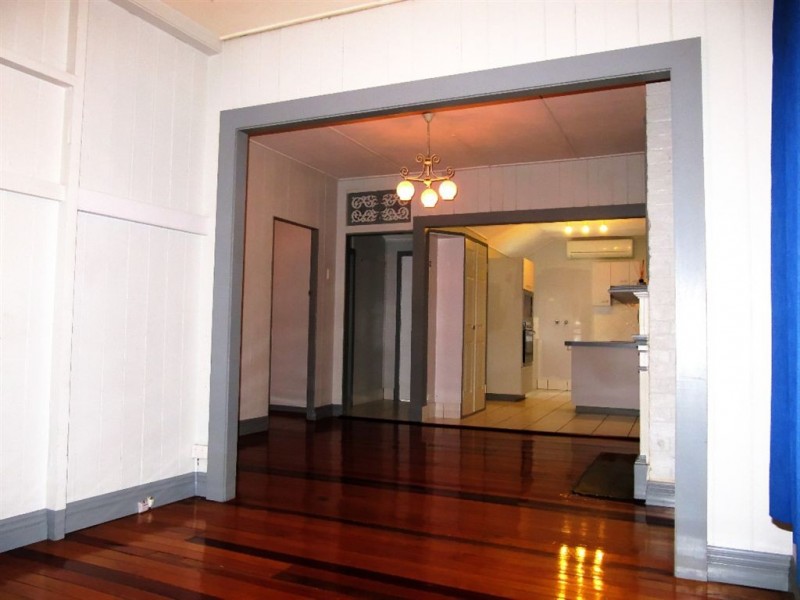 60 Hamilton Road, Wavell Heights QLD 4012