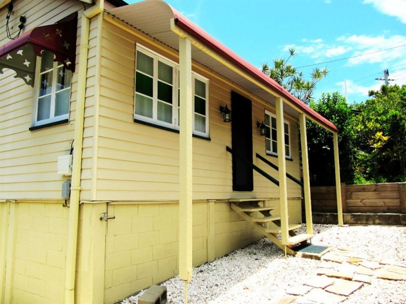 60 Hamilton Road, Wavell Heights QLD 4012