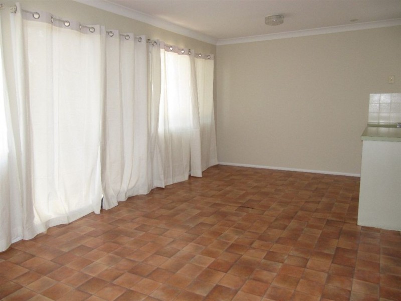 71 Oates Pde, Northgate QLD 4013