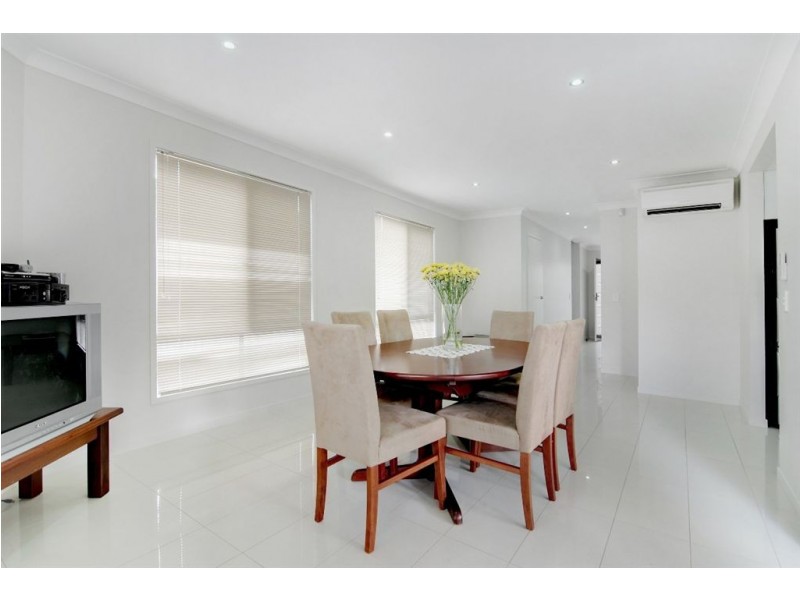 55 Junction Rd, Clayfield QLD 4011