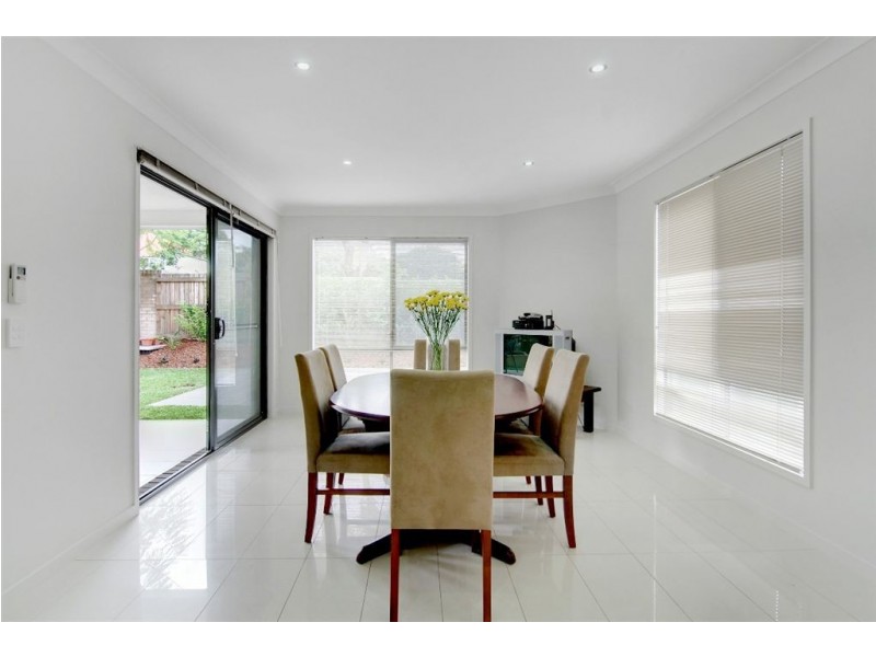 55 Junction Rd, Clayfield QLD 4011