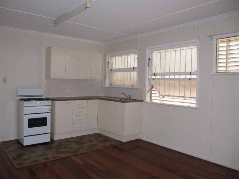 1/165 Hudson Rd, Wooloowin QLD 4030