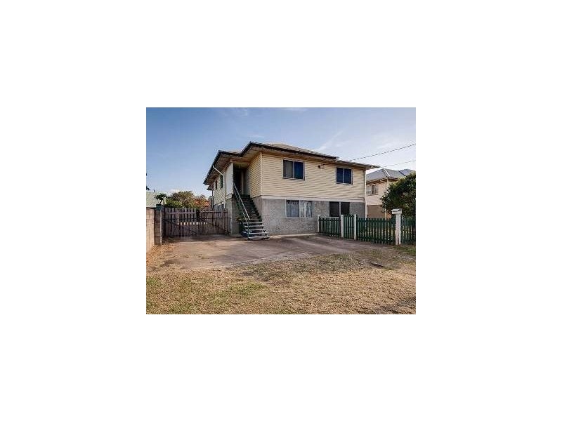 15 Crescent Way, Hendra QLD 4011