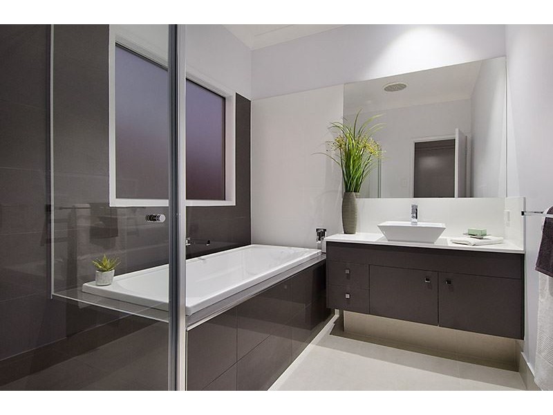 22 Clarke Street, Hendra QLD 4011