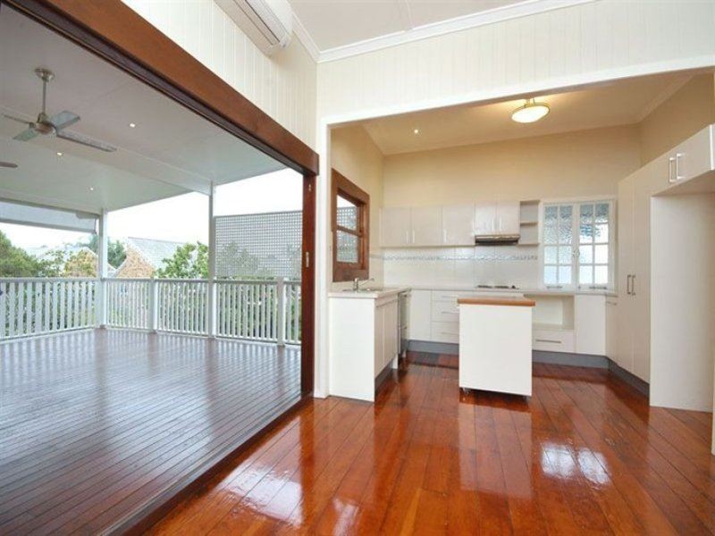14 Camden St, Albion QLD 4010