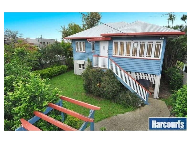 2 Dorames Street, Hendra QLD 4011