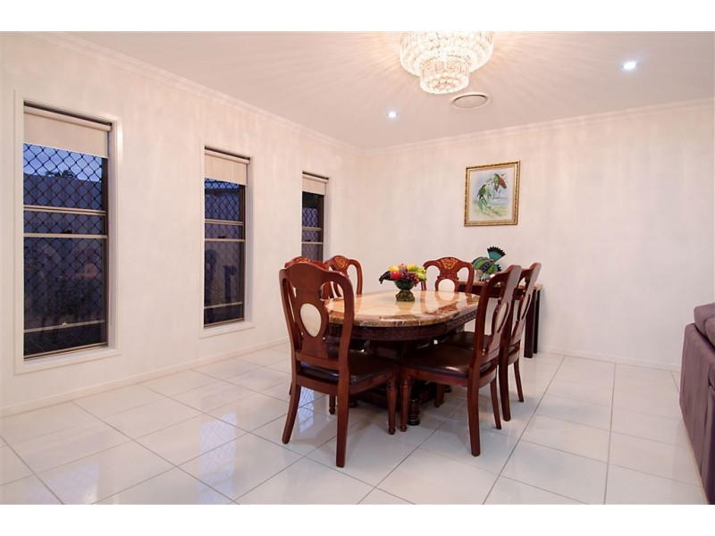 19 Bulli Street, Hendra QLD 4011