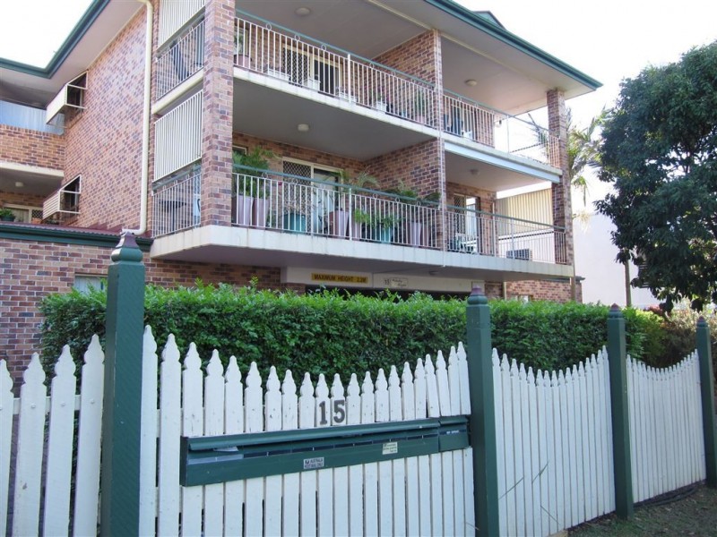 1/15 Wolseley St, Clayfield QLD 4011