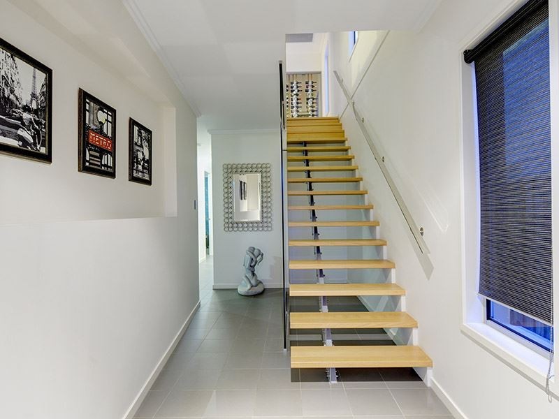 65 Raceview Avenue, Hendra QLD 4011
