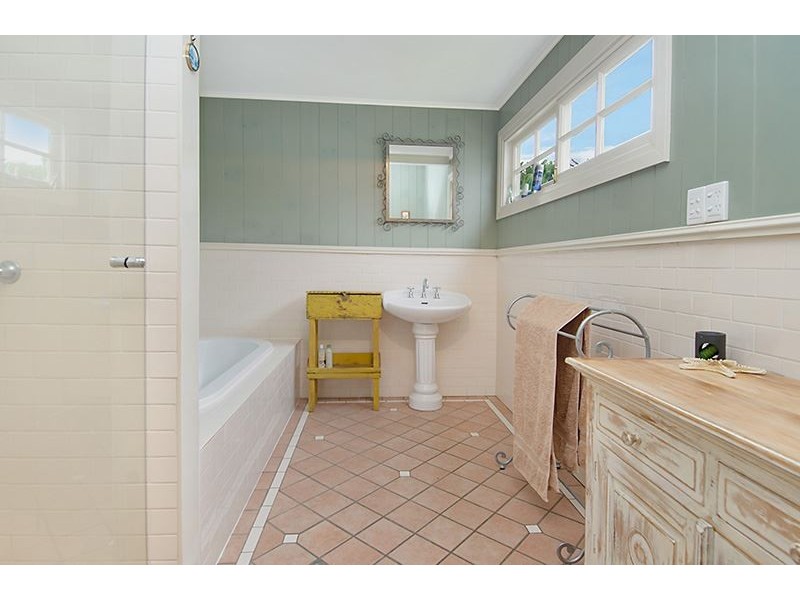 67 Clarke Street, Hendra QLD 4011