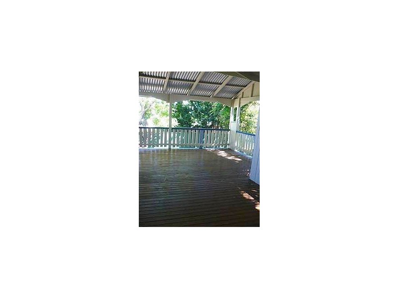 85 Kedron Park Rd, Wooloowin QLD 4030