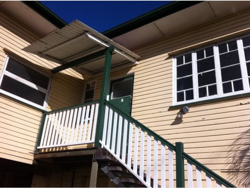 2/117 Gerler Rd, Hendra QLD 4011