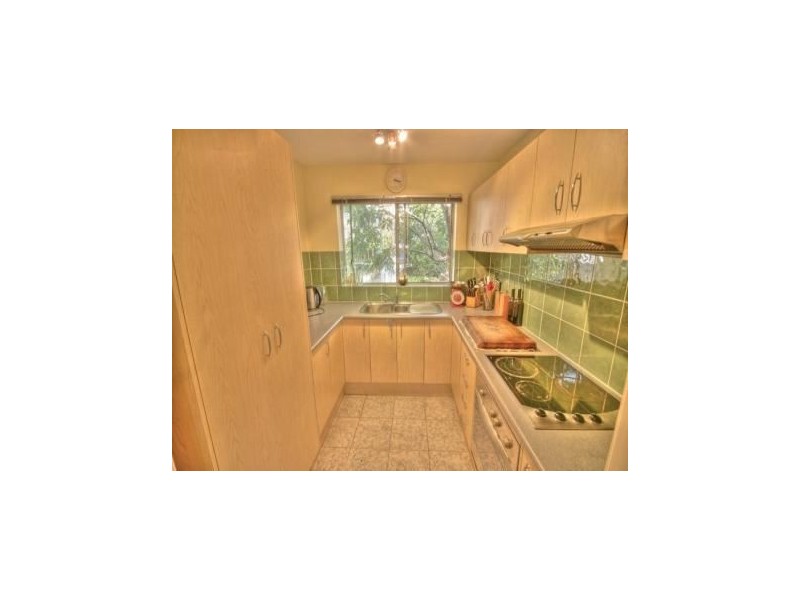 3/9 Denham St, Clayfield QLD 4011