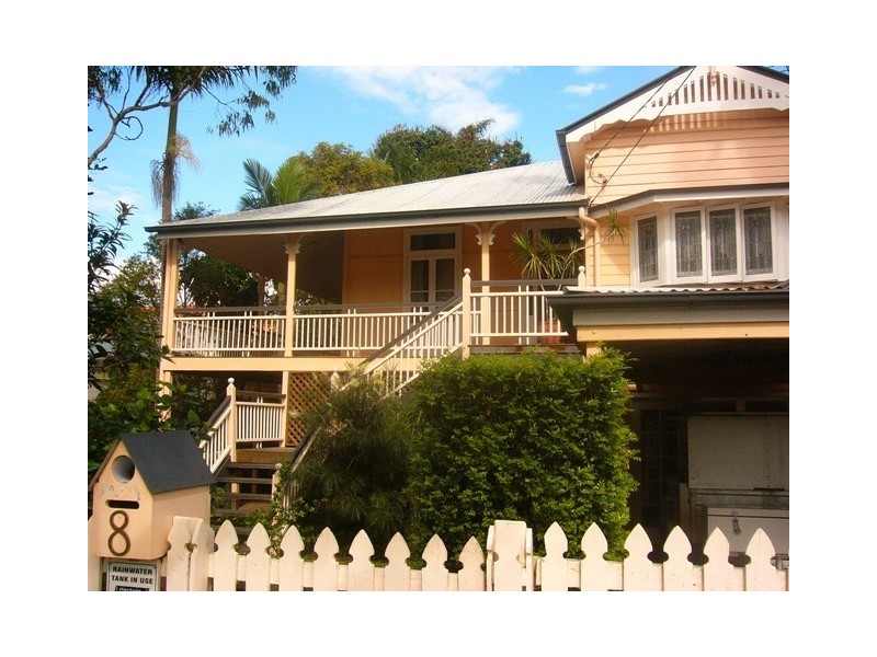8 Nelson Street, Clayfield QLD 4011