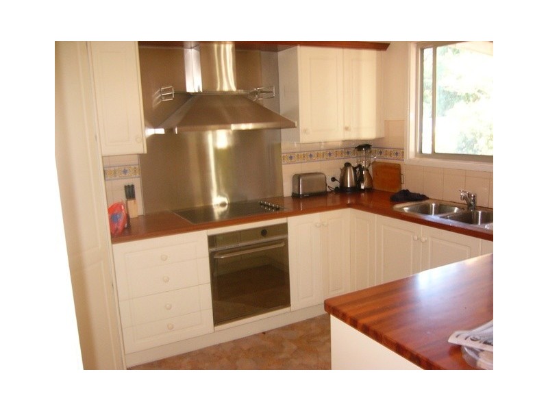 7 Caronga Street, Wavell Heights QLD 4012