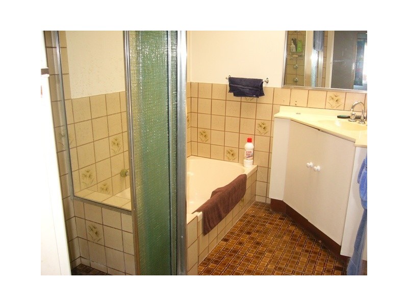 7 Caronga Street, Wavell Heights QLD 4012