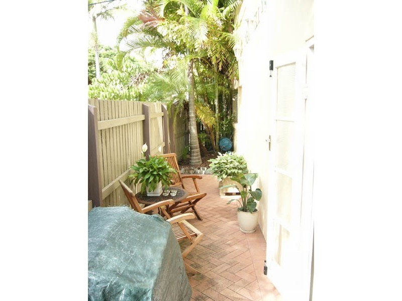 1/5 GARNET STREET, Clayfield QLD 4011