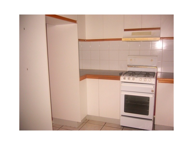 22 STONELEIGH, Albion QLD 4010