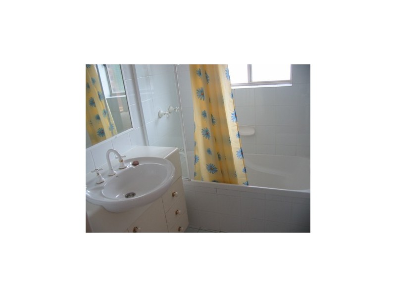 6/58 LISSON GROVE, Wooloowin QLD 4030