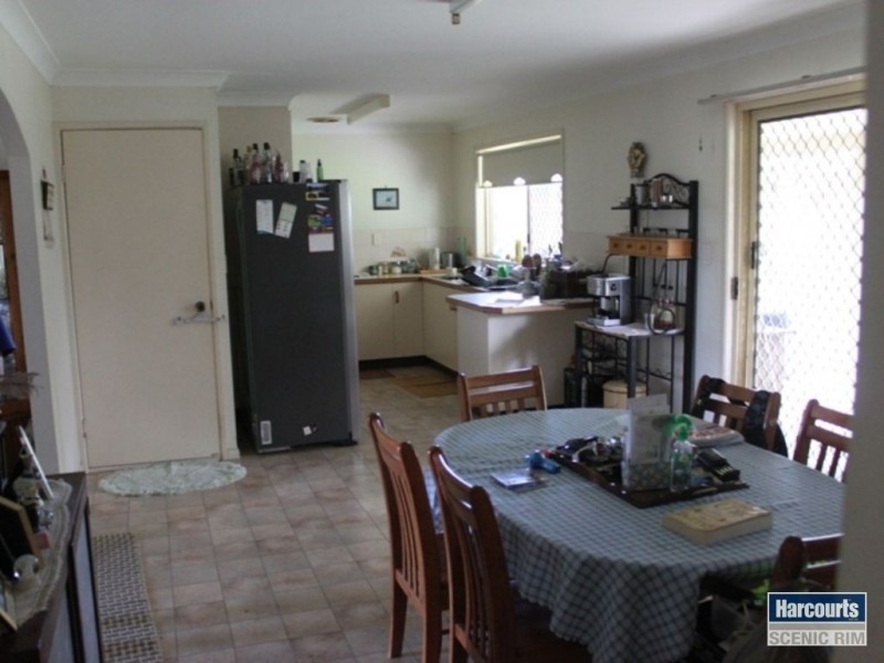 5 Acacia Street, Beaudesert QLD 4285