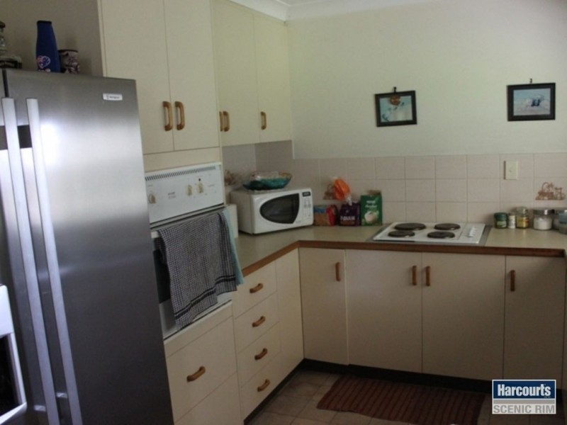 5 Acacia Street, Beaudesert QLD 4285