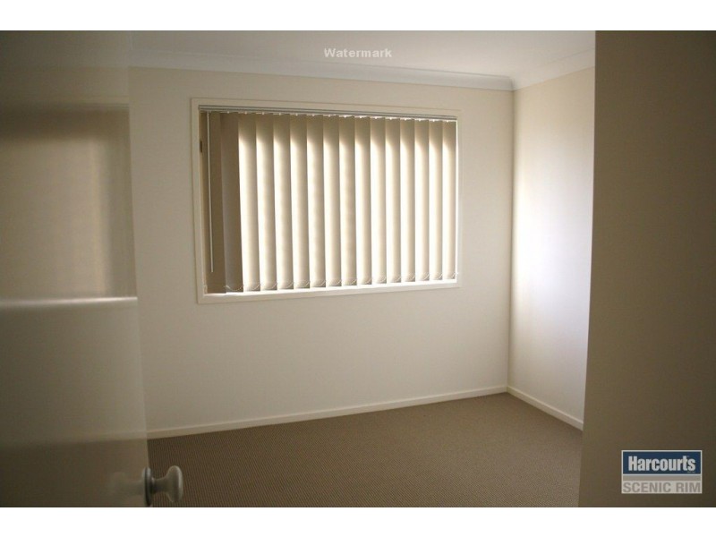 18 Parkhurst Place, Beaudesert QLD 4285