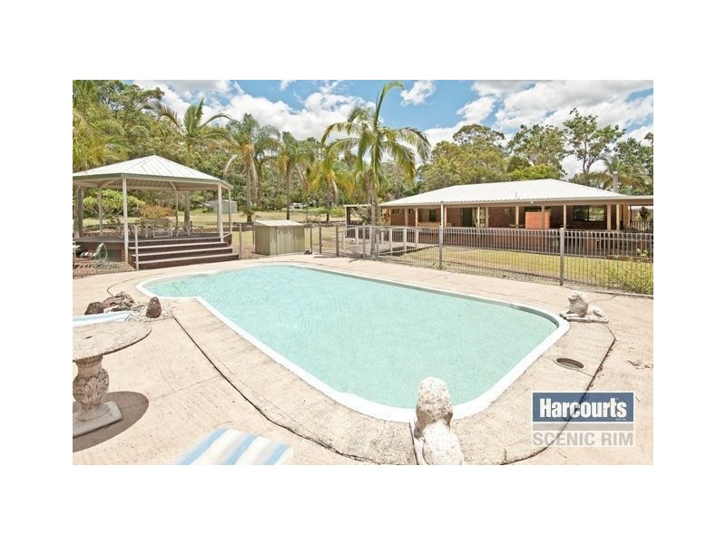 16 Avery Court, Greenbank QLD 4124