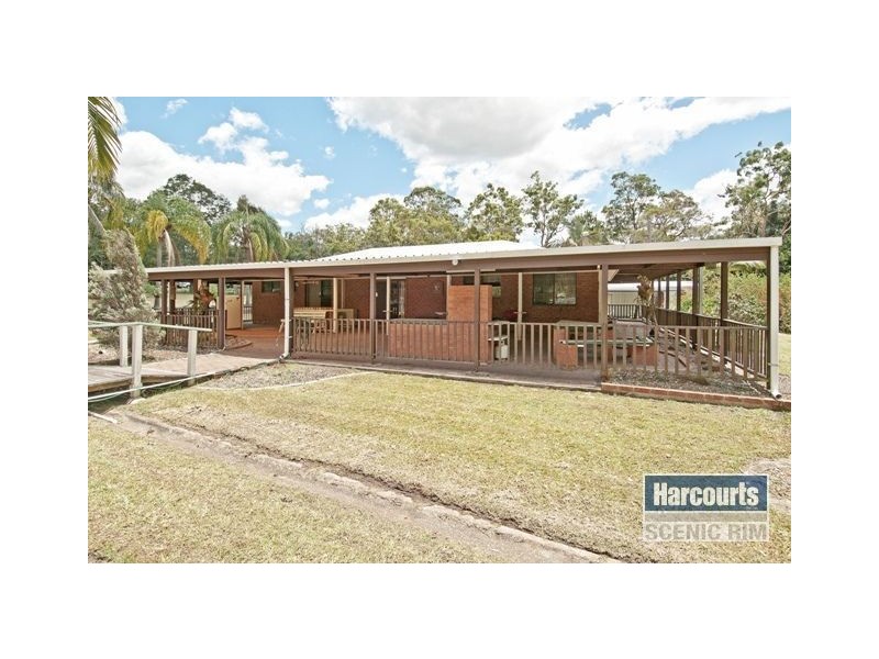 16 Avery Court, Greenbank QLD 4124