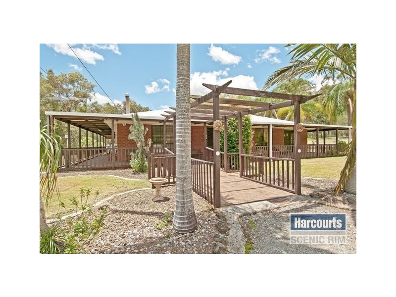 16 Avery Court, Greenbank QLD 4124