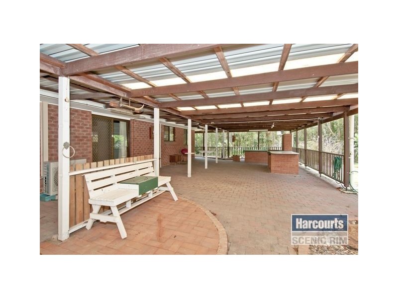 16 Avery Court, Greenbank QLD 4124