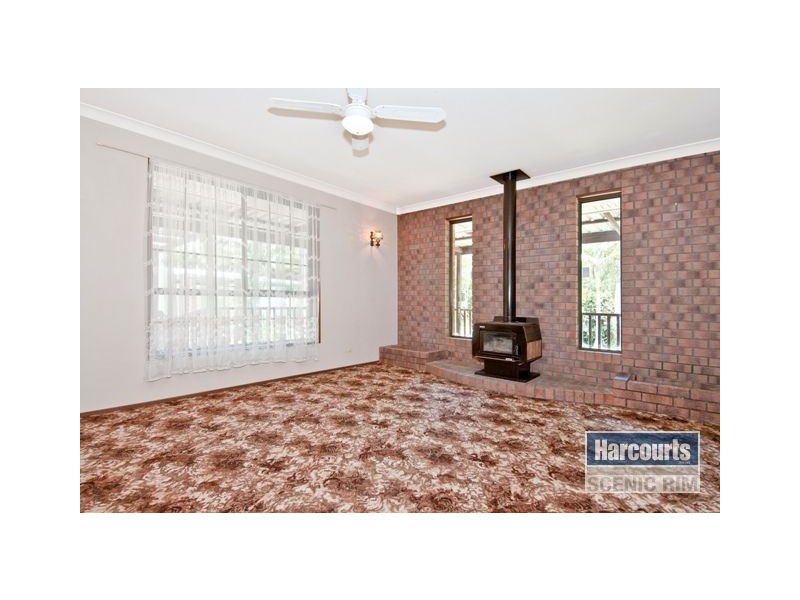 16 Avery Court, Greenbank QLD 4124