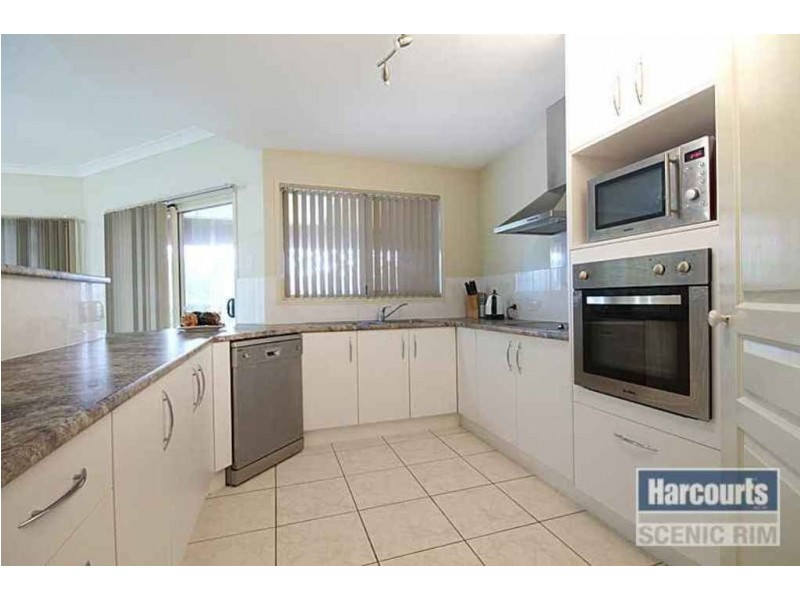 2-8 Gracelands Drive, Greenbank QLD 4124