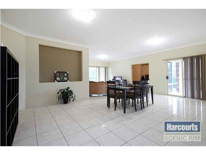 2-8 Gracelands Drive, Greenbank QLD 4124