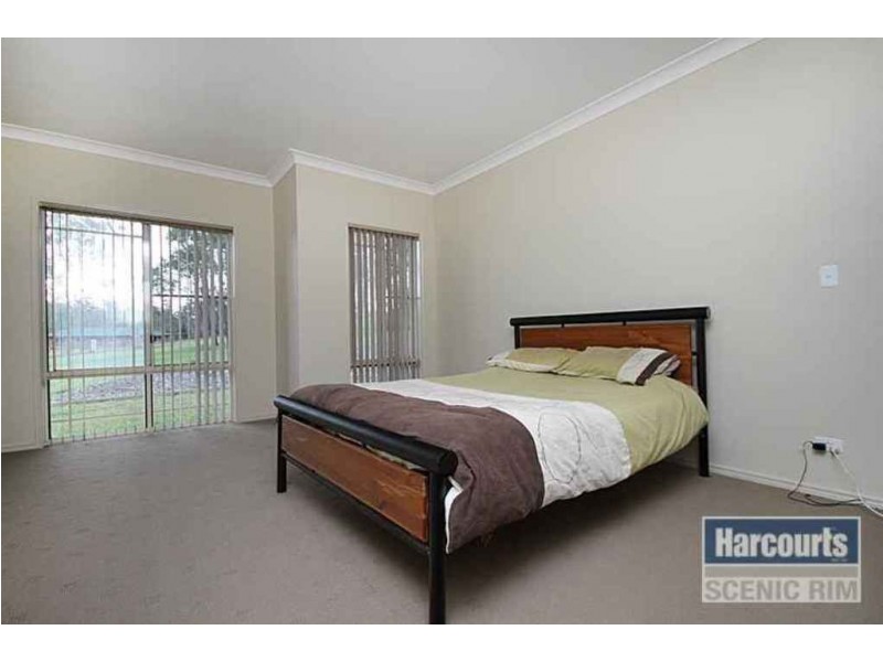 2-8 Gracelands Drive, Greenbank QLD 4124