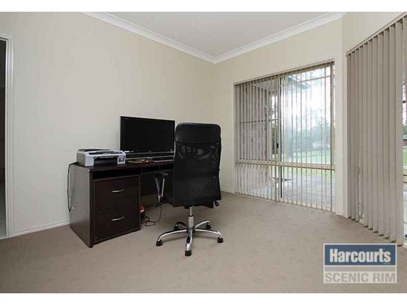 2-8 Gracelands Drive, Greenbank QLD 4124
