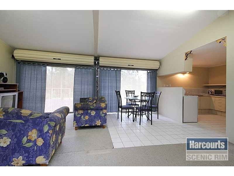 2-8 Gracelands Drive, Greenbank QLD 4124