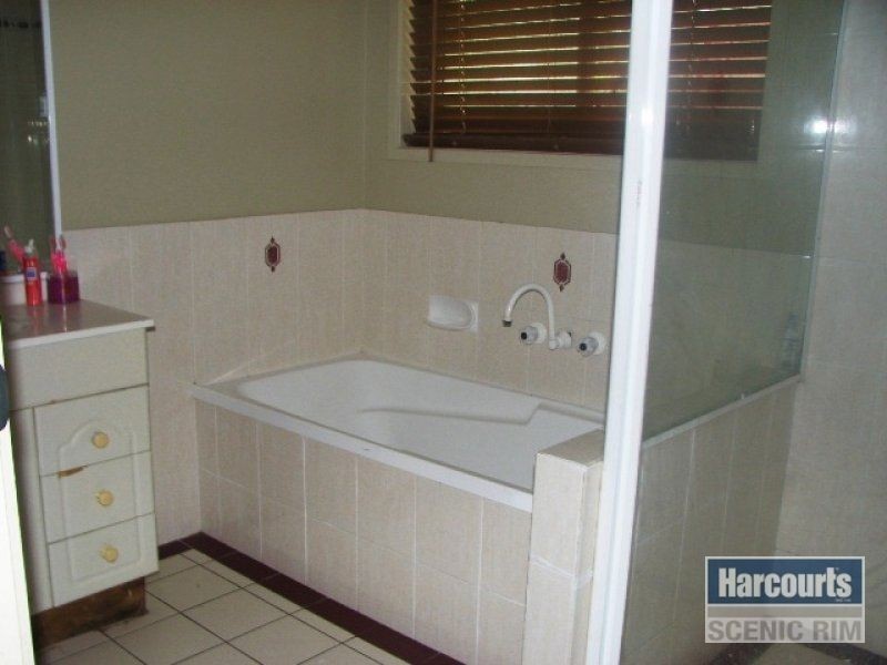 18 Damper Court, Jimboomba QLD 4280