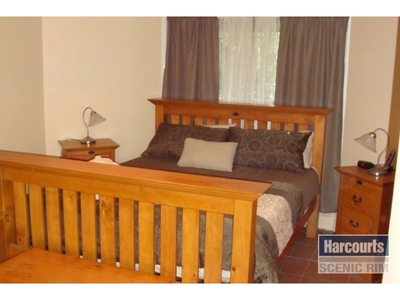 51 Jindabyne Court, Greenbank QLD 4124