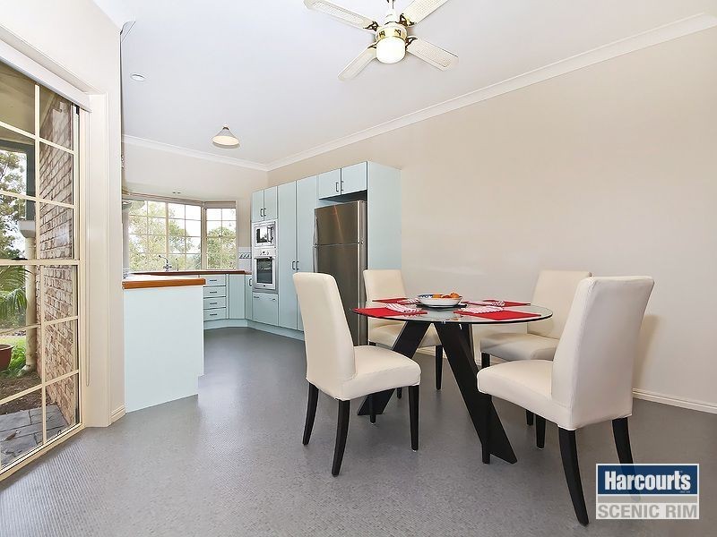 105 Honeyeater Dr, Greenbank QLD 4124