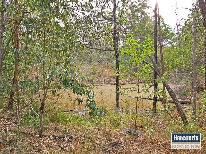 105 Honeyeater Dr, Greenbank QLD 4124
