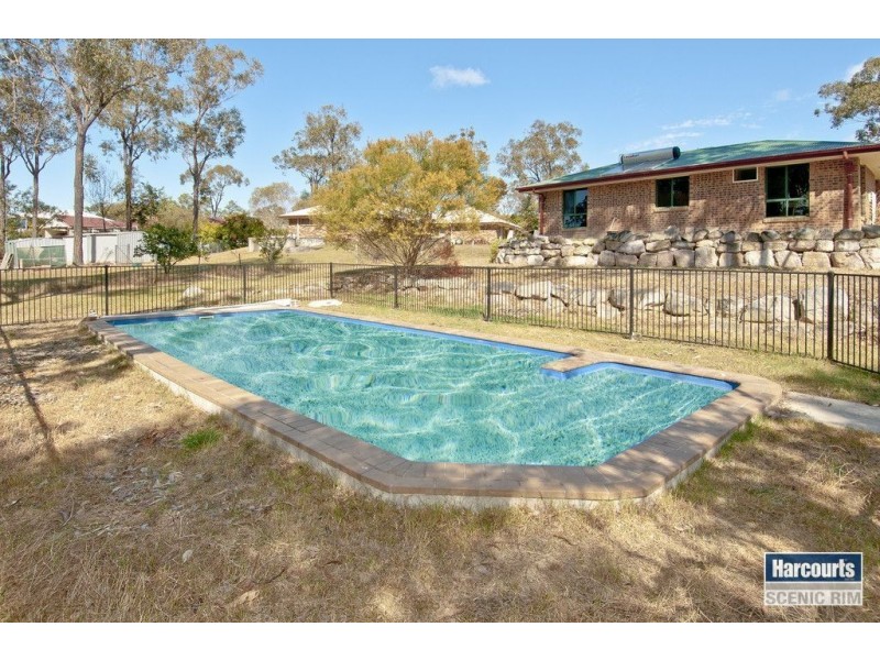 65 Silvereye Crescent, Greenbank QLD 4124