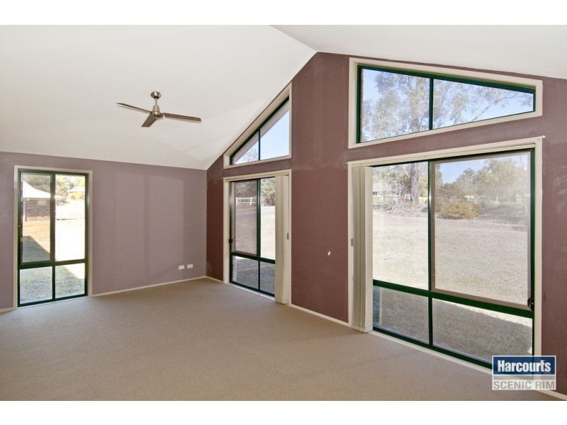 65 Silvereye Crescent, Greenbank QLD 4124