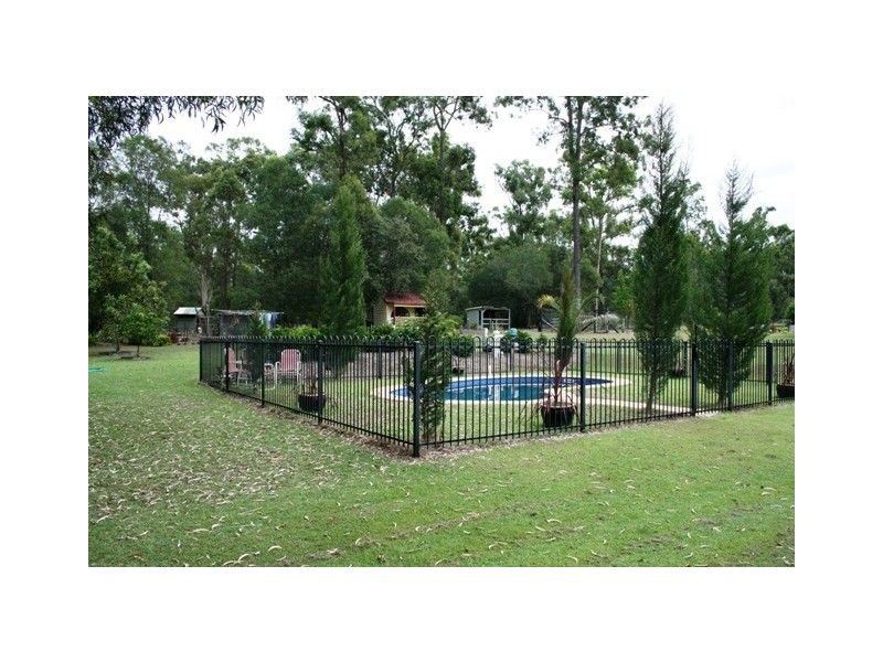 Logan Village QLD 4207