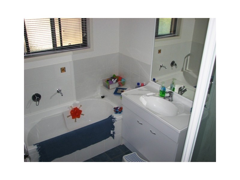 Cedar Vale QLD 4285