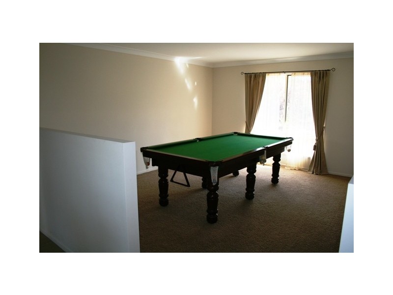 43 Borrowdale Court, Mundoolun QLD 4285